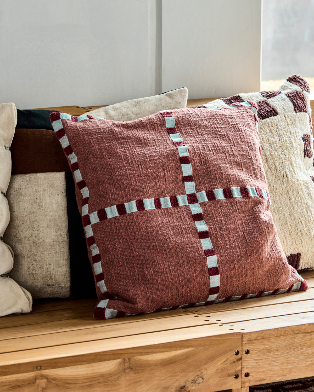 House Doctor HD Cross cushion cover